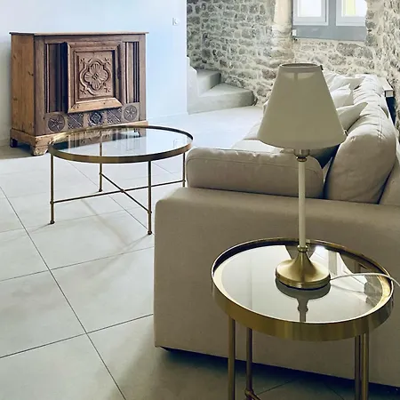 Le Bastion, 15 Guests, 5 Suites, 5 Baths, Ac * Pouzols-Minervois