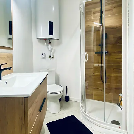 Le Bastion, 15 Guests, 5 Suites, 5 Baths, Ac Prázdninový dům