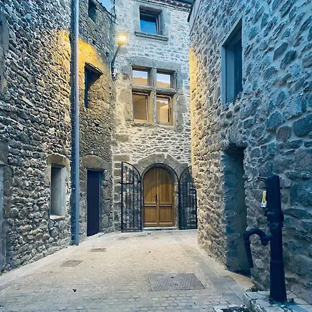 Le Bastion, 15 Guests, 5 Suites, 5 Baths, Ac *