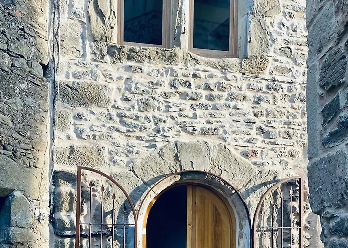 Vila Le Bastion, 15 Guests, 5 Suites, 5 Baths, Ac *